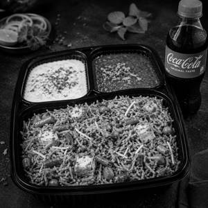 1/2 Hydrabadi Biryani Box With Roasted Papad