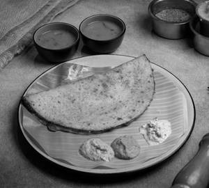 Special Garlic Benne Dosa