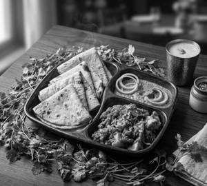 Mix Veg Thali[2 tawa roti]