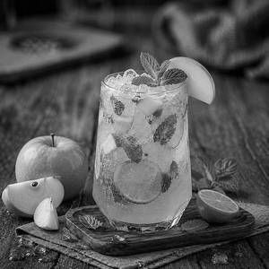 Green Apple Mojito