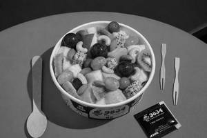 Fruit Platter With Dry Fruits & Honey