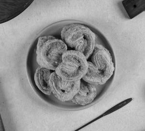 French Heart Biscuits