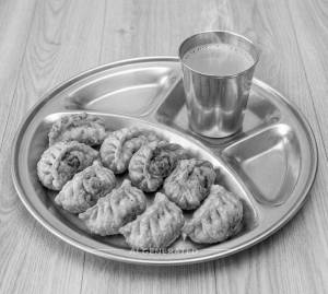 Special Fried Momos (9) Pieces + Special Tea
