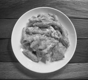 Red And White Mix Sauce Pasta