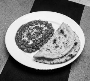 Palak Matar + Tandoori Roti (2 Pieces)