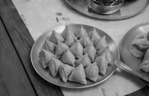 Mini Samosa 200 Gm