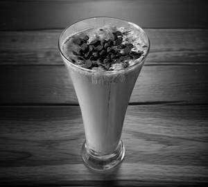 Chocolate Choco Chip Milk Shake