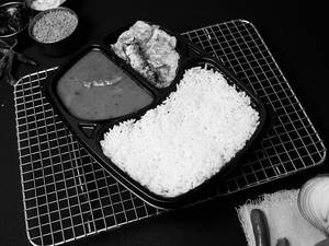 Steam Rice+fish Gravy+omelette