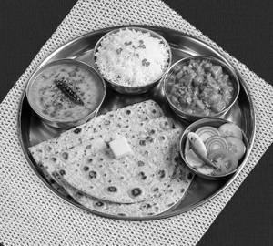 Reguler Veg Thali