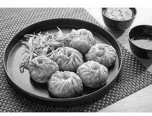 Crispy-fried Momo Veg