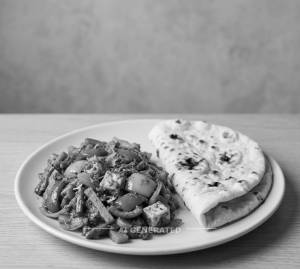 Veg Jalfrezi + Plain Naan (1 piece)