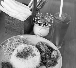 Garo chicken khappa thali