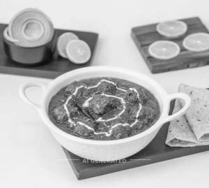 Soya Gravy Chaap + Rumali Roti (2 Pieces)