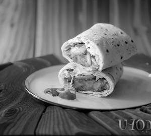 Aloo Tikki Wrap