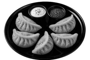 Peri Peri Chicken Momos - Steamed