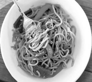 Beef schezwan noodles