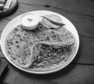 Veg Keema Paratha