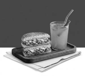 Ob Cheese Cottage Sandwich + Masala Lemonade