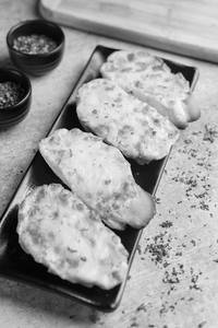 Garlic Bread With Cheese