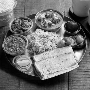 Veg Premium Thali