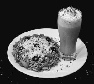 Pizza Mirrored Maggi (Seasonal) + Cold Coffee