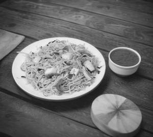 Veg Hakka Noodles