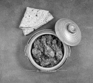 Chicken Handi + Roti (2 pieces)