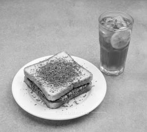 Nutella Sandwich + Lemon Iced Tea