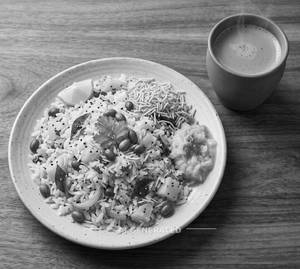 Poha + Hot Tea
