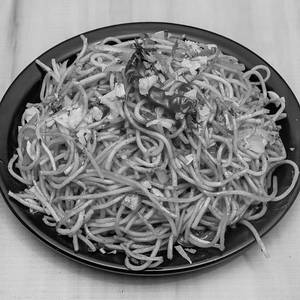 Veg Chilli Garlic Noodles