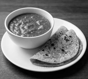 Gravy [Half] + Tawa Roti [2 Pieces]