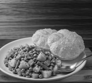 Mixed veg + Poori (2 pieces)