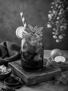 Kala Khatta Mojito