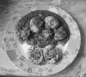 Chicken Egg Kari + Egg Podi Mass (2 pieces)