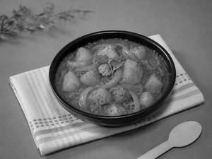 Dugri Bateta(aloo Pyaj) Sabaji