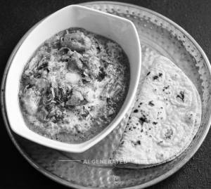 Chicken butter masala + Plain roti (1 piece)