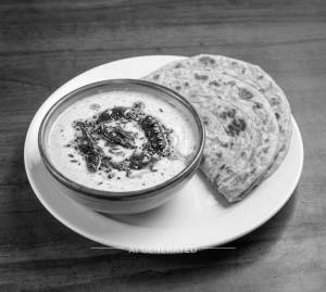 Dhai Tadka + Plain Paratha (2 pieces)