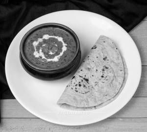 Dal Makhani + Plain Tawa Roti (1 Piece)
