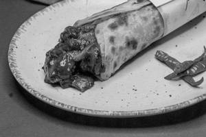 Chilli Chicken Roll