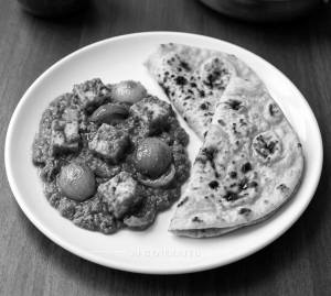 Paneer Do Pyaza + Tandoori Roti (2 pieces)