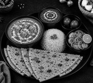 Mughlai Paneer Thali Meal