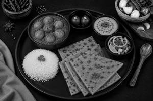 Banarasi Dum Aloo Thali Meal
