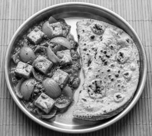 Paneer Do Pyaza + Tandoori Roti (2 pieces)