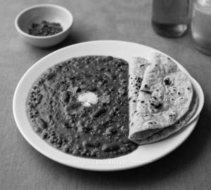 Dal Makhani + Plain Roti (2 pieces)