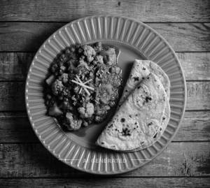 Katiki Radha Masala + Roti (2 pieces)