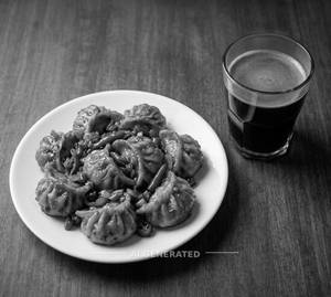 Veg Chilli Momos + Coffee
