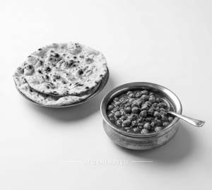 Chana Masala + Tandoor Roti (2 pieces)
