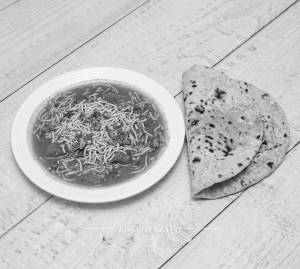 Sev Tamatar + Tawa Roti (2 pieces)