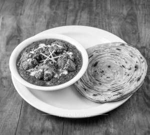 Chicken Punjabi Masala + Lcachha Paratha (1 Piece)