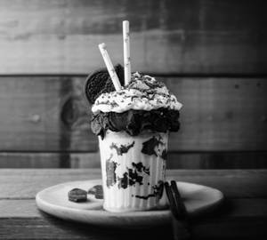 Oreo Icecream Shake [Oreo Biscuits,70% Belgian Dark Choc ]